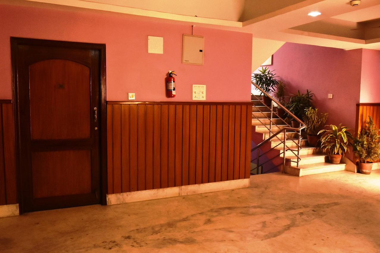 Hotel Gateway Continental Kalkutta Kültér fotó